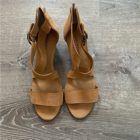 Lucky Brand Tan Leather Strappy Wedges - 8.5 - Picture 2 of 4